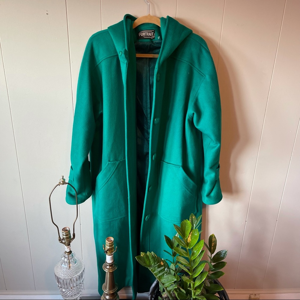 Hooded trench coat